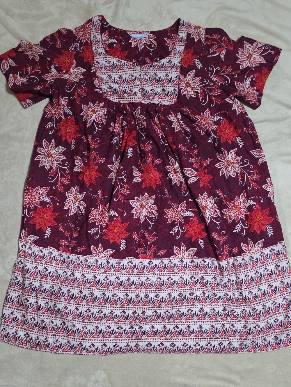 Festive Holiday Floral Only Necessities Womens XXXL Poinsettia Nightwear